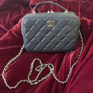Black Quilted Crossbody Bag with Chain